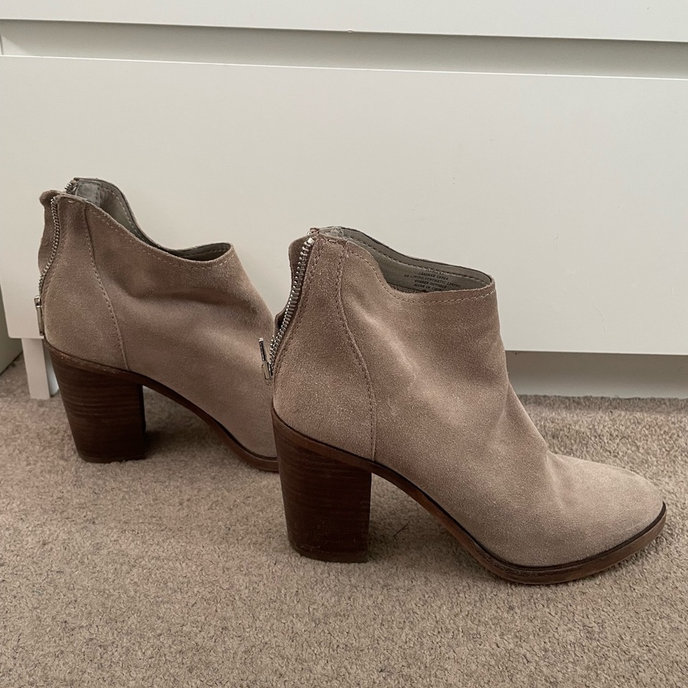Dolce Vita Suede ankle boots